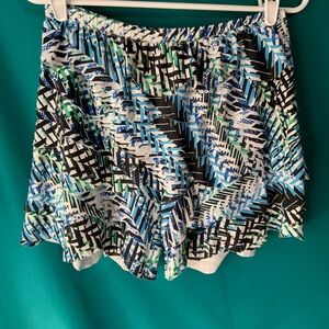 ISLE by Meliz Kozan Women’s High Waist  Tiered Geometric Mosaic Print Shorts